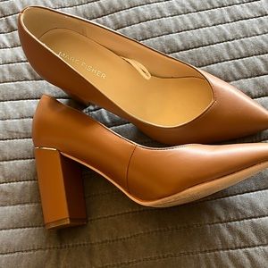 Marc Fischer Block Heel Pointed Pump Size 7M Color Tan